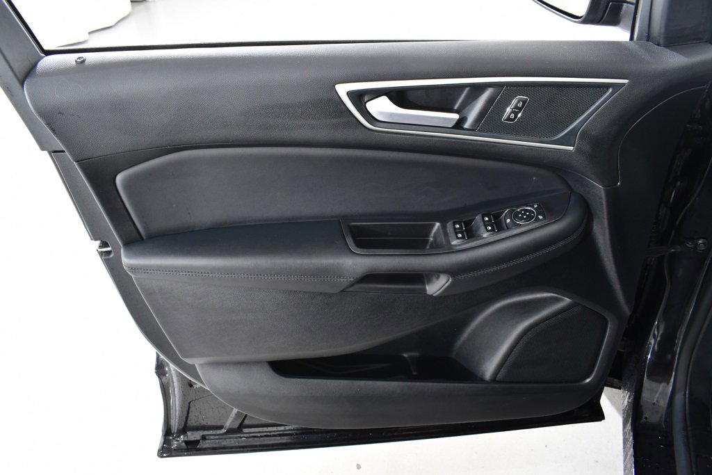 Used 2024 Ford Edge SEL w/ Convenience Package image 25