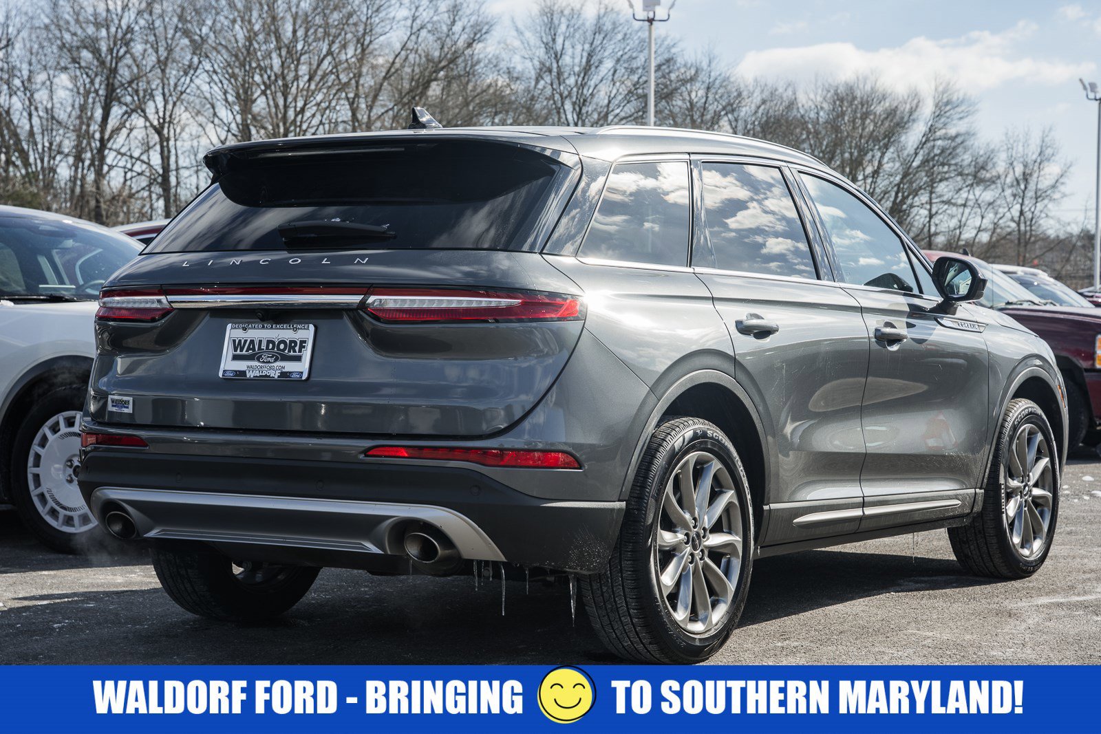 Used 2022 Lincoln Corsair Standard w/ Premium Package image 4