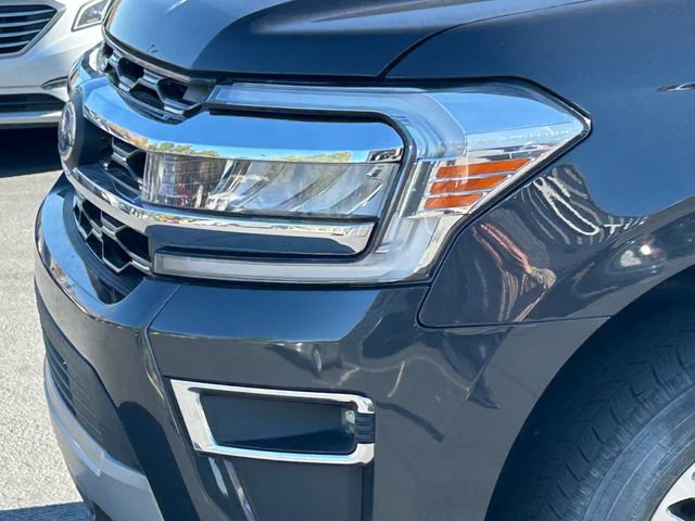 Used 2023 Ford Expedition Max Limited AWD/4WD image 11