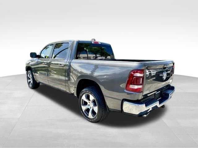 Used 2023 RAM 1500 Laramie AWD/4WD image 4