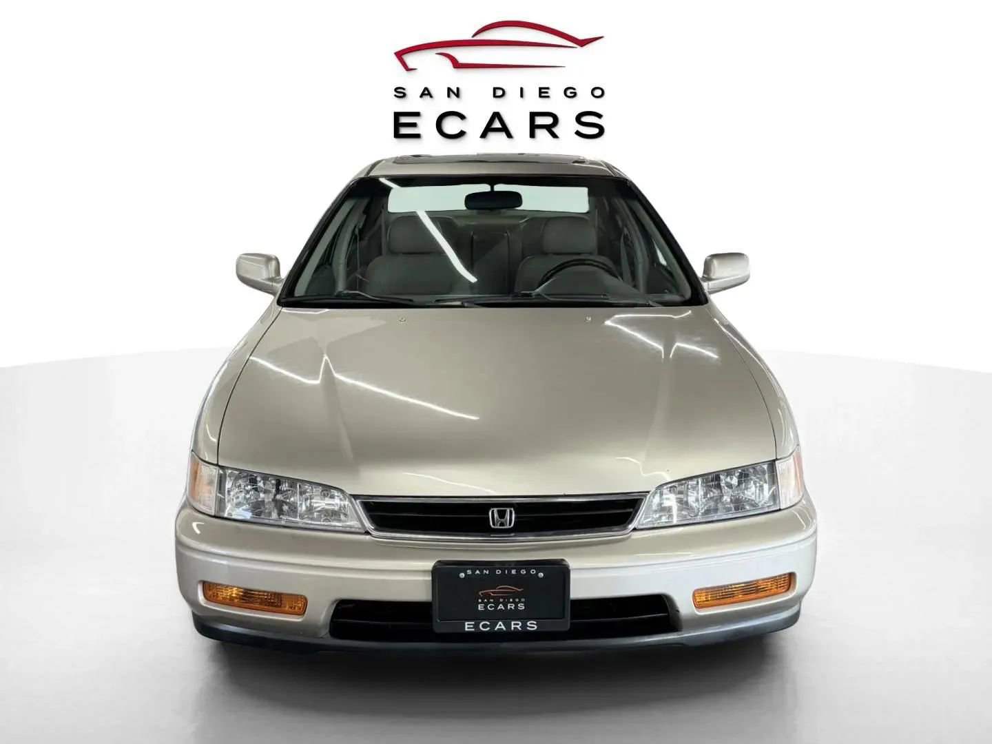 Used 1995 Honda Accord EX image 2