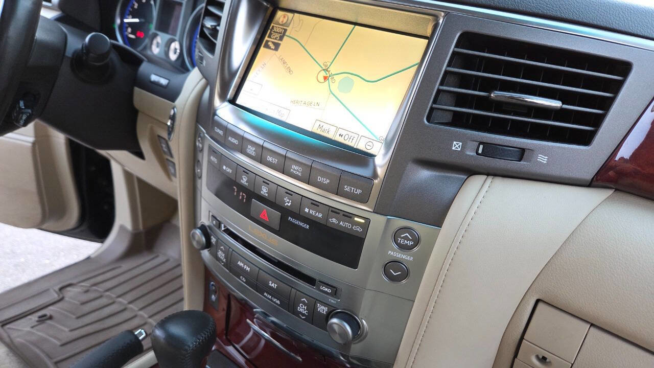 Used 2011 Lexus LX 570 4WD image 50