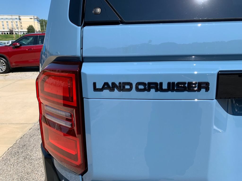 New 2027 Toyota Land Cruiser AWD/4WD image 32