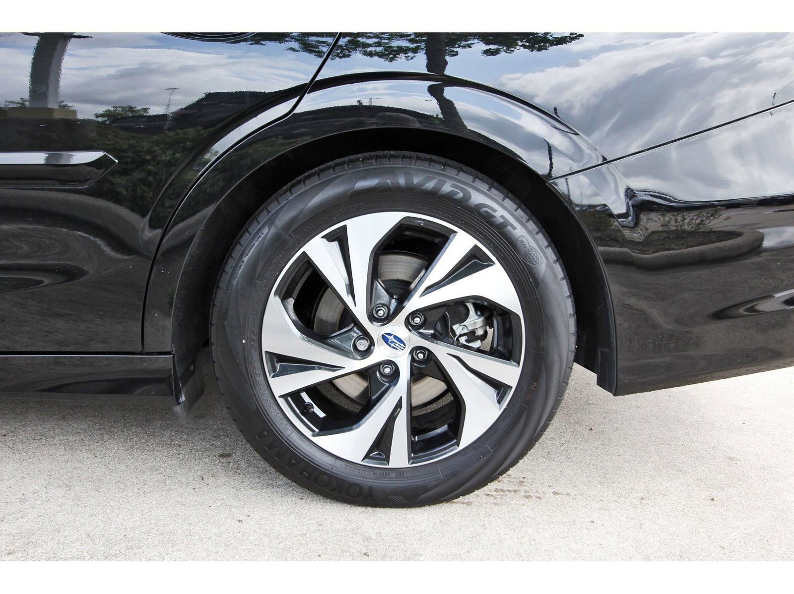 Used 2023 Subaru Legacy Premium image 31