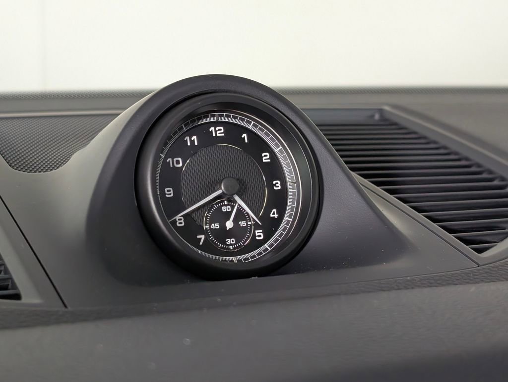 New 2026 Porsche Macan S image 31