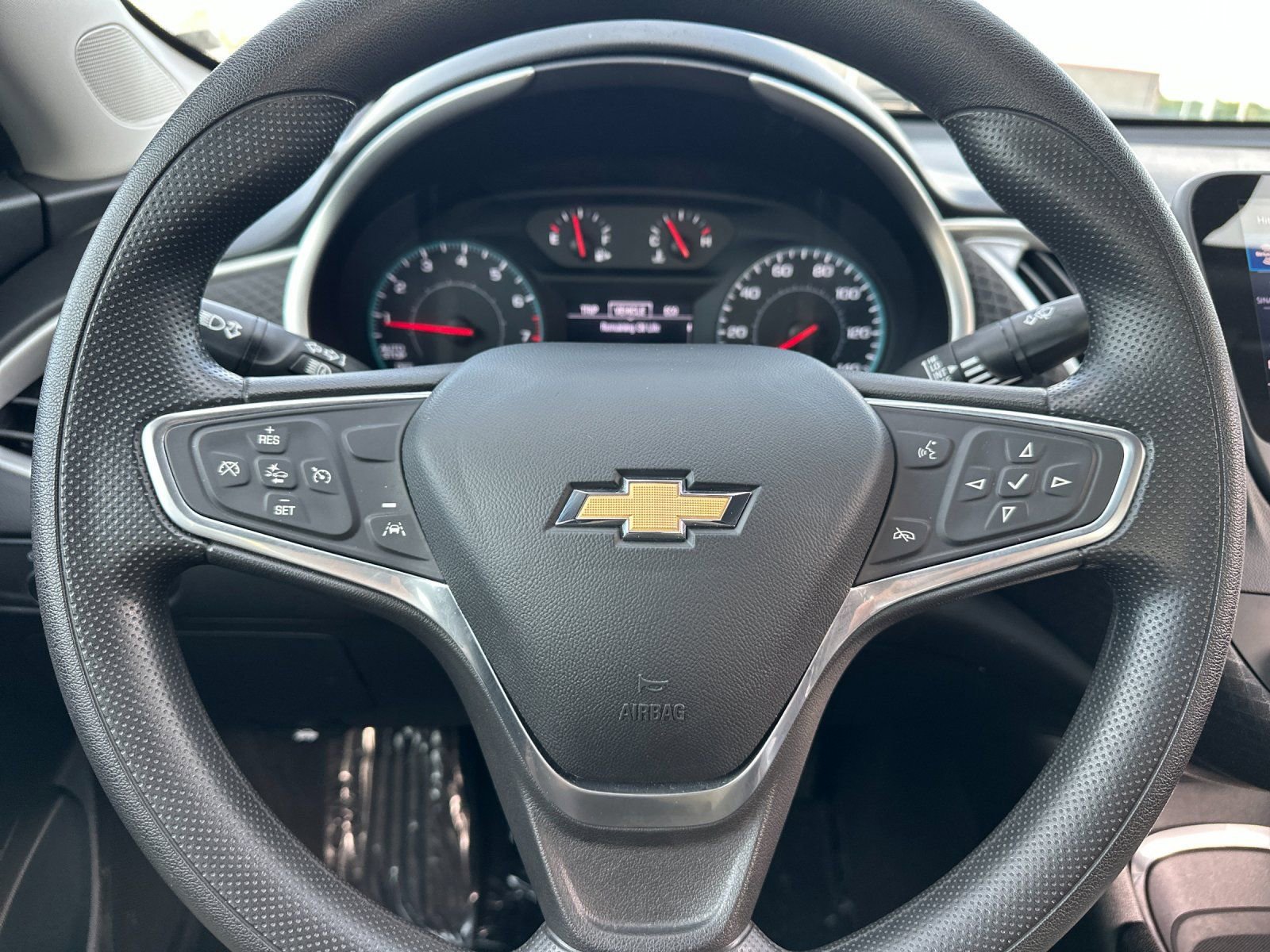 Used 2023 Chevrolet Malibu LT FWD image 21