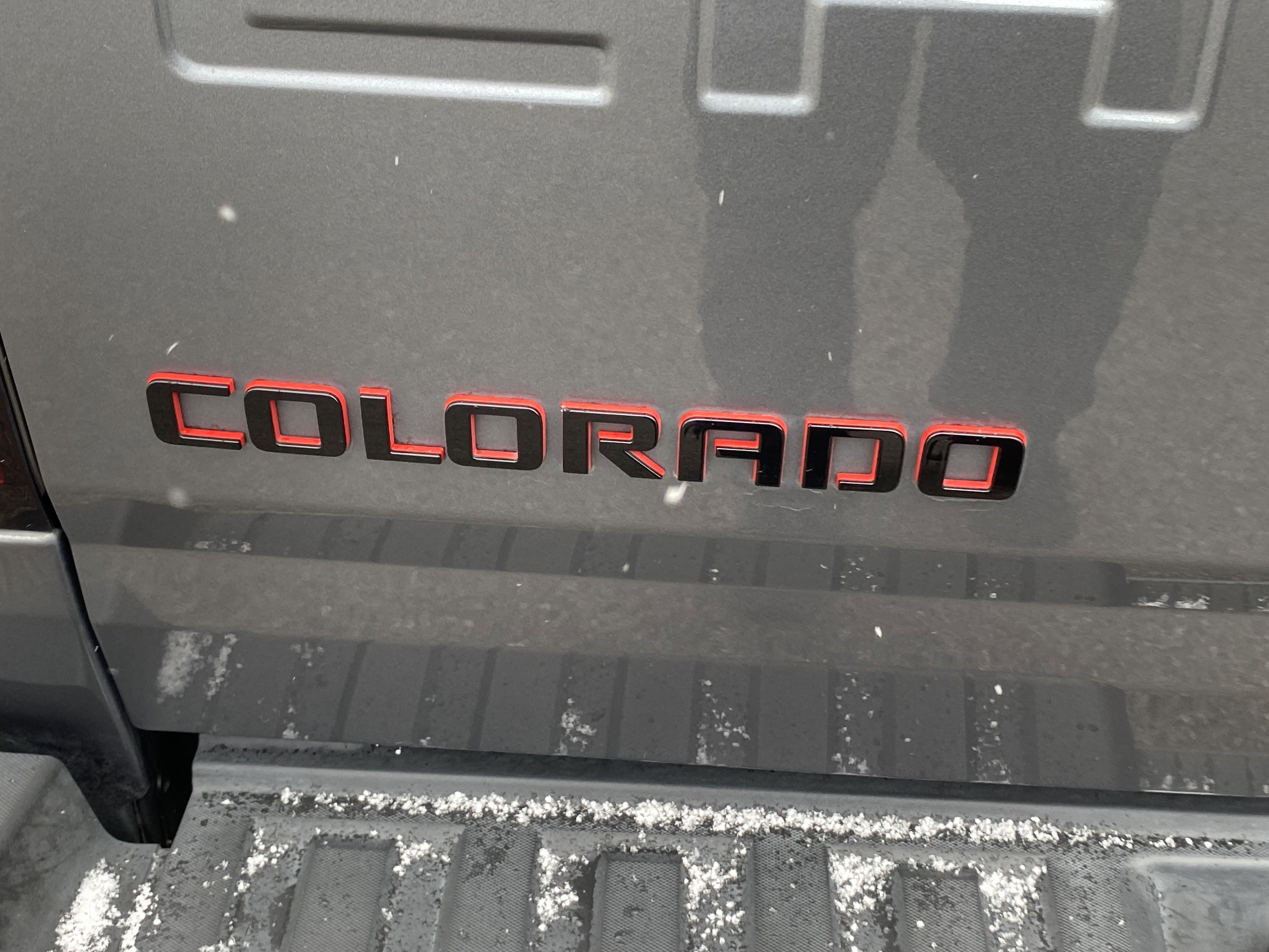 Used 2021 Chevrolet Colorado LT w/ Redline Special Edition image 26