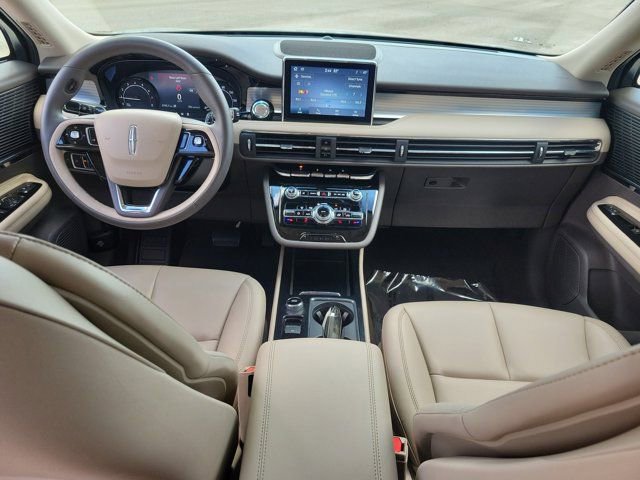 Certified 2022 Lincoln Corsair FWD image 18