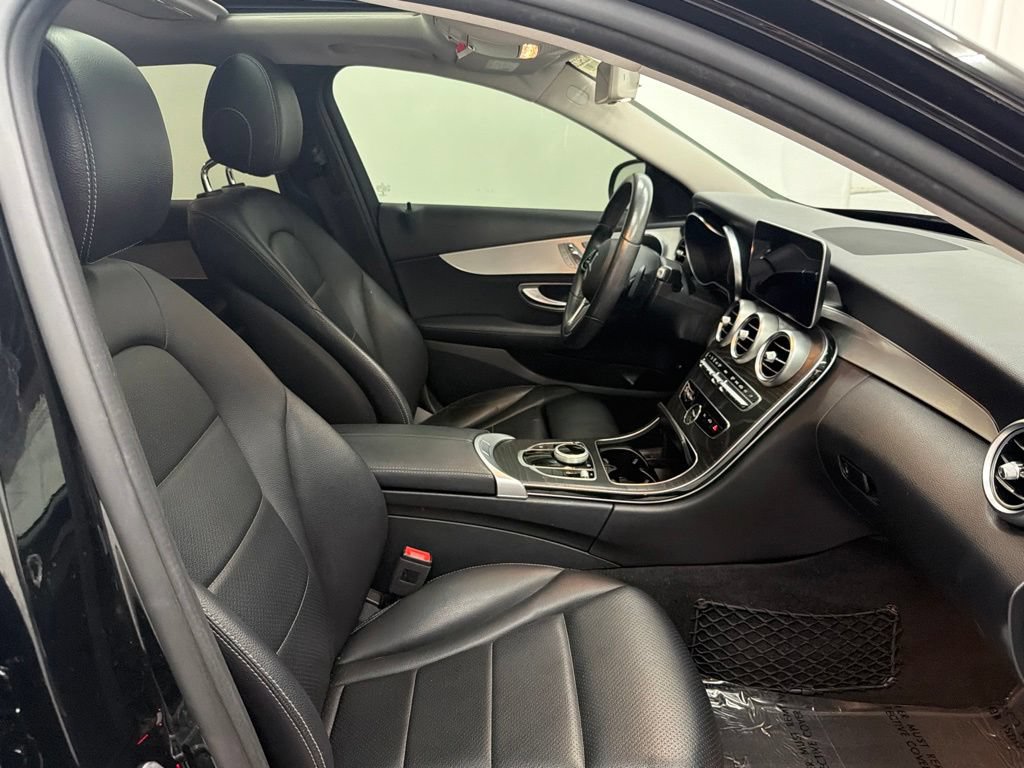 Certified 2019 Mercedes-Benz C 300 Sedan image 32