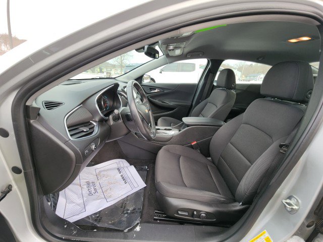 Used 2016 Chevrolet Malibu LT w/ Driver Confidence Package image 25