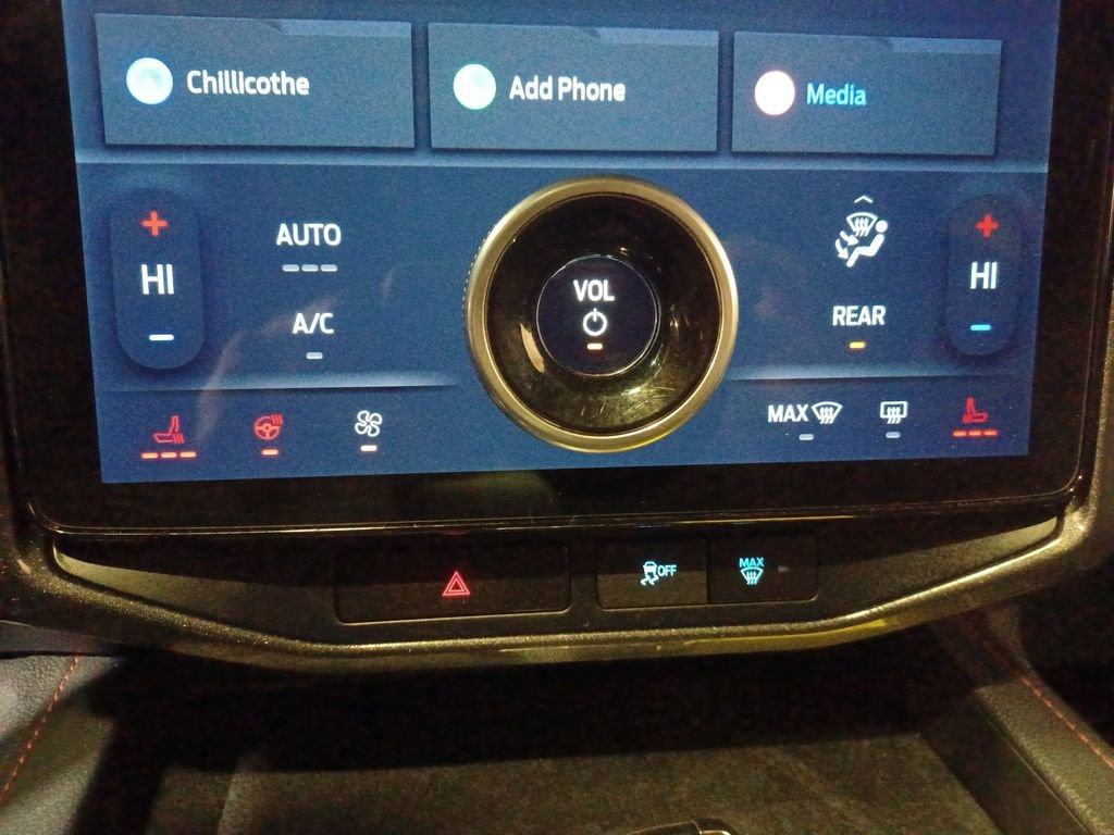 Used 2022 Ford Expedition Max Limited image 17