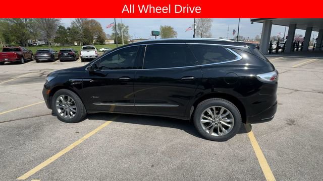 Used 2024 Buick Enclave Avenir w/ Avenir Technology Package AWD/4WD image 6