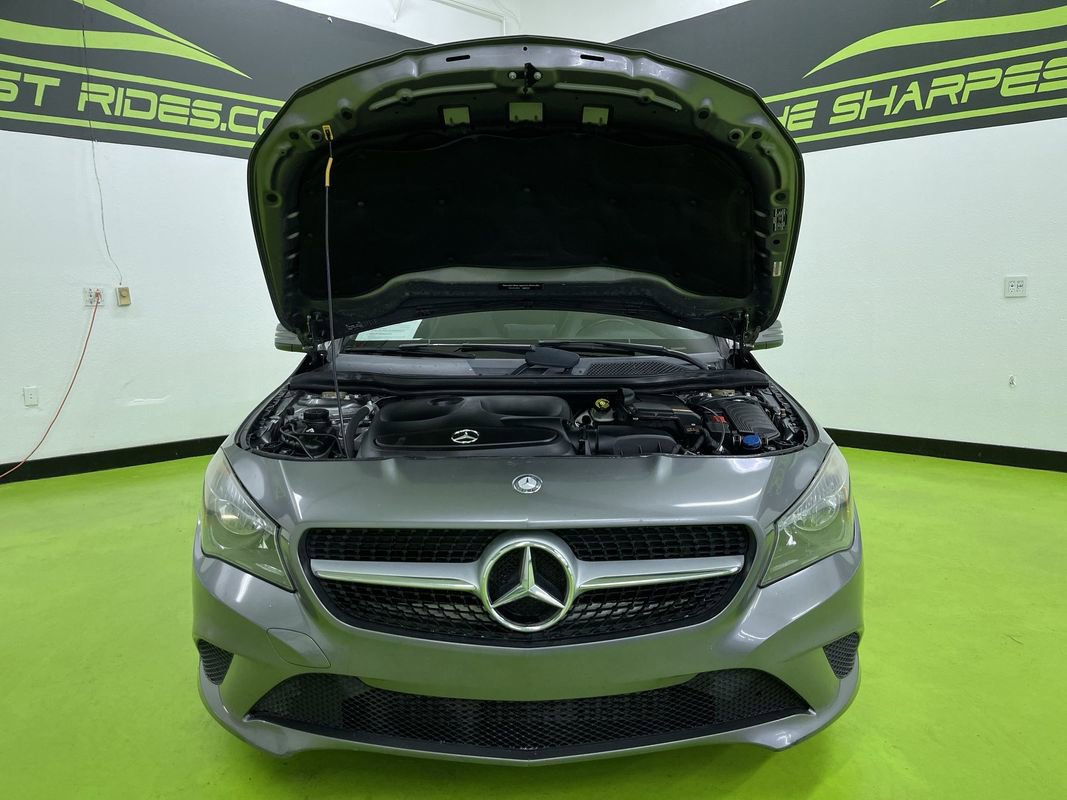 Used 2015 Mercedes-Benz CLA 250 image 4