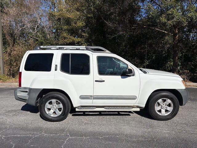 Used 2011 Nissan Xterra S w/ 4X2 Value Package image 3