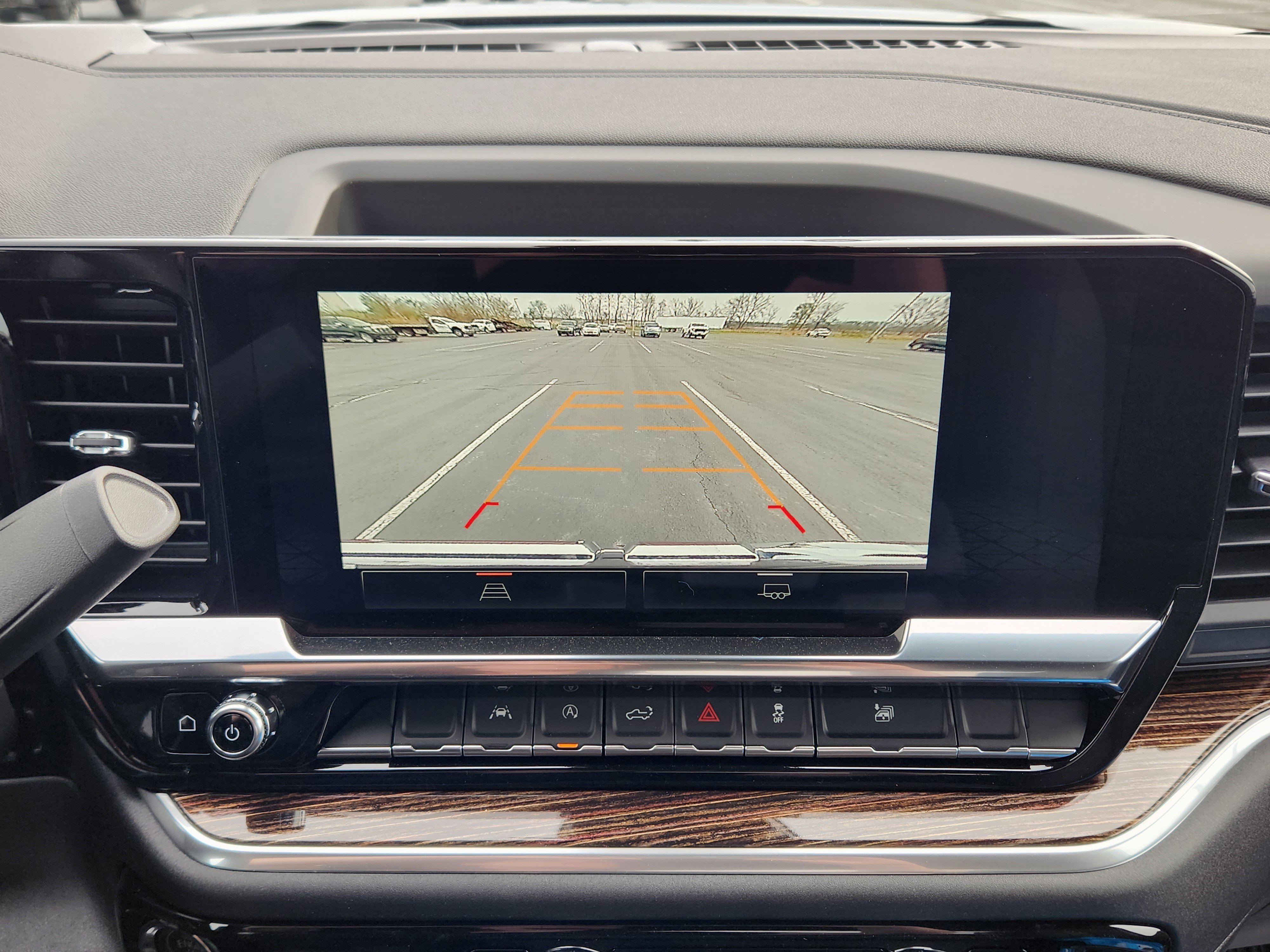 New 2026 GMC Sierra 1500 SLE image 13