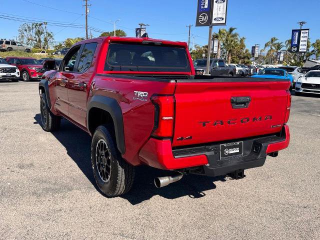 Used 2025 Toyota Tacoma TRD Off-Road AWD/4WD image 10