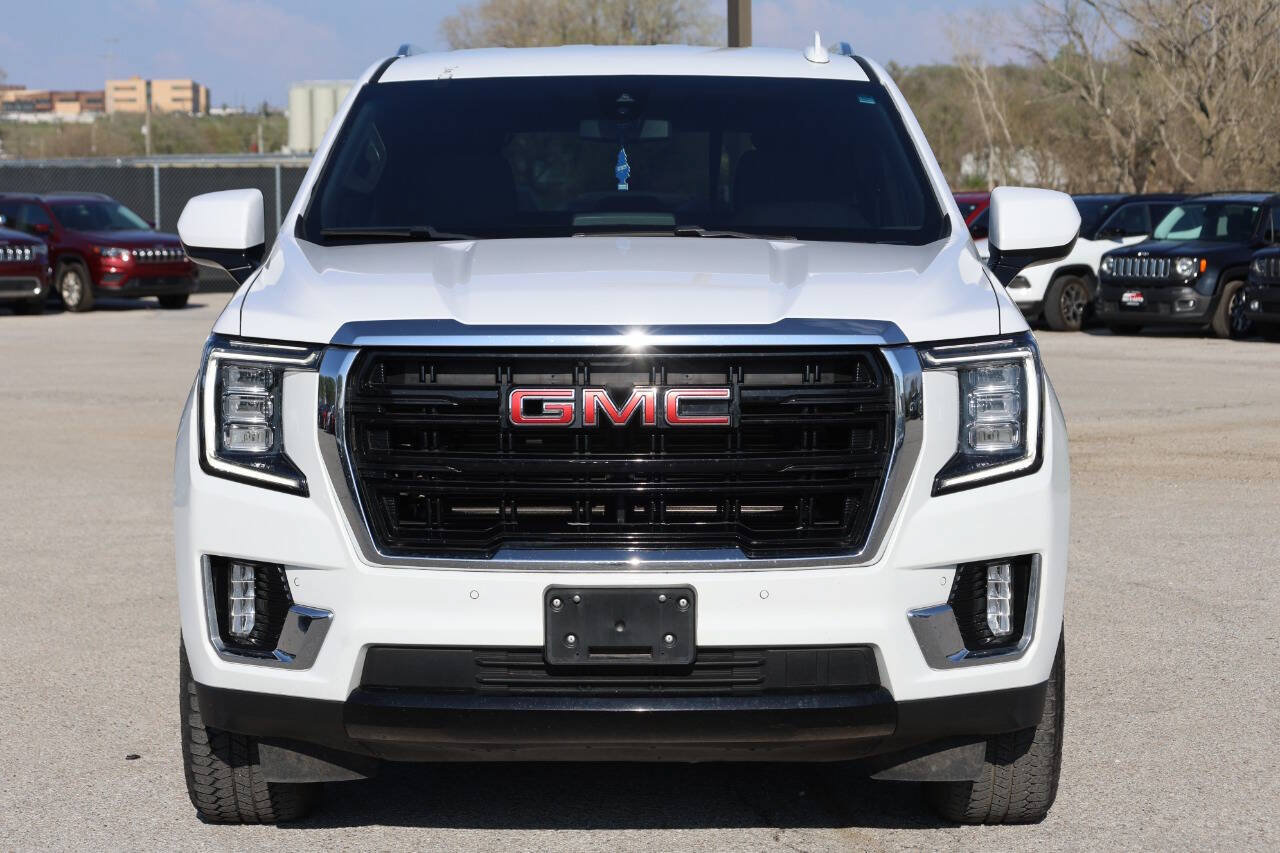 Used 2022 GMC Yukon XL SLE w/ Gmc Pro Safety Plus Package AWD/4WD image 5