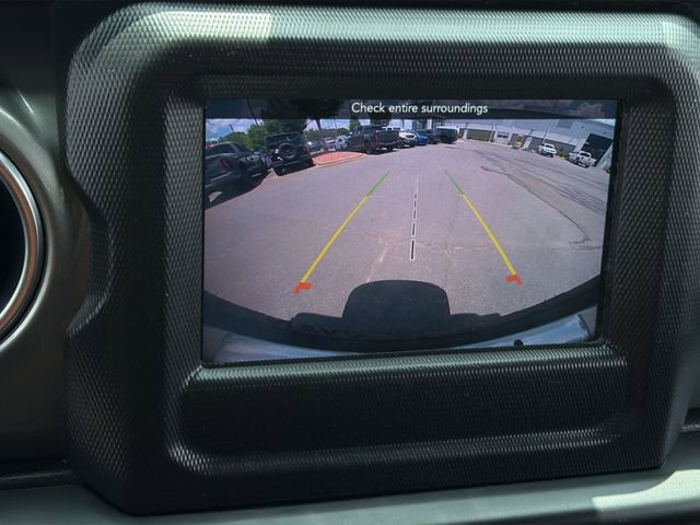 Used 2021 Jeep Wrangler Unlimited Sahara w/ LED Lighting Group AWD/4WD image 24