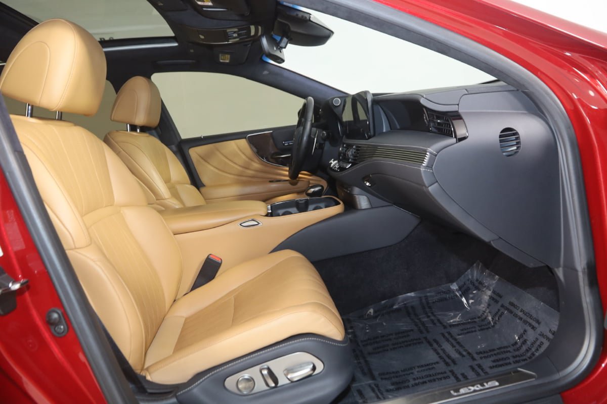 Used 2022 Lexus LS 500 AWD w/ Interior Upgrade Package image 13