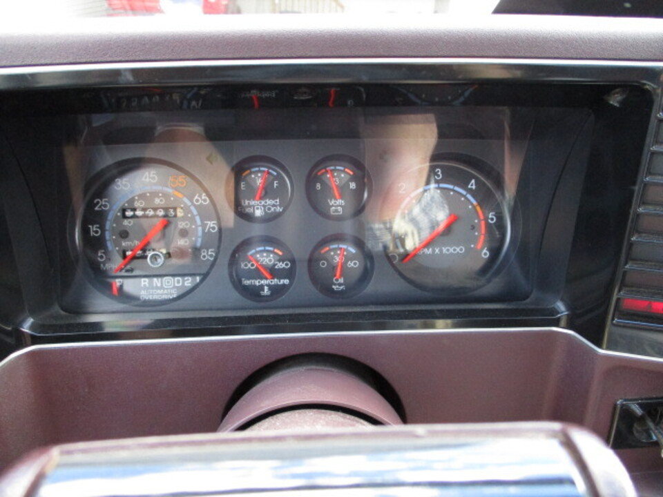 Used 1987 Chevrolet El Camino V8 RWD image 28