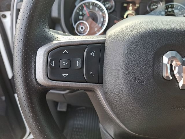 Used 2024 RAM 2500 Tradesman w/ Chrome Appearance Group AWD/4WD image 19
