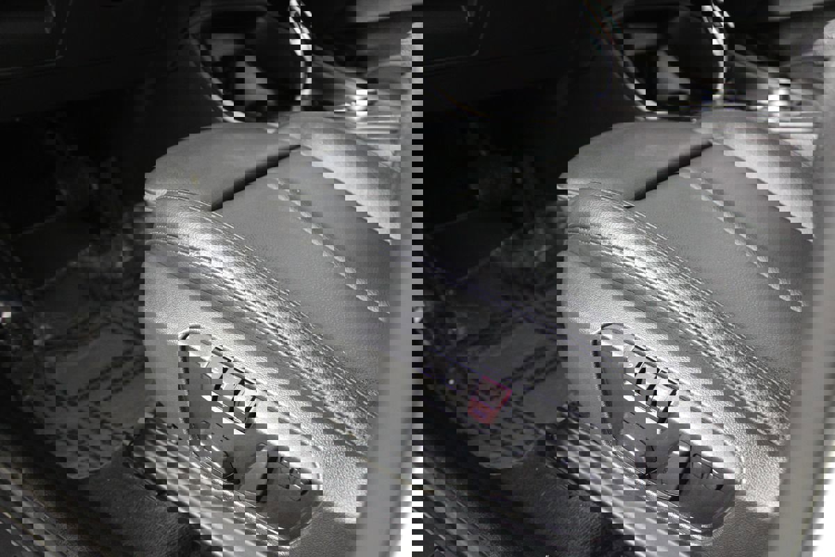 Used 2020 BMW X2 sDrive28i image 9