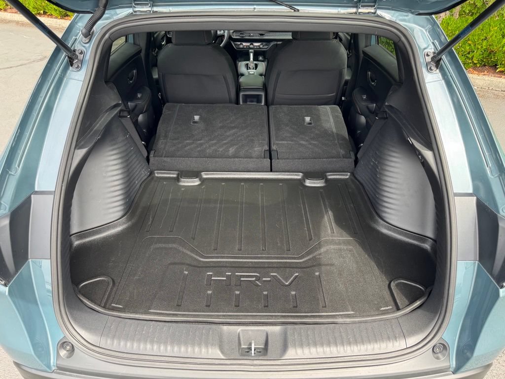 Certified 2024 Honda HR-V Sport image 32