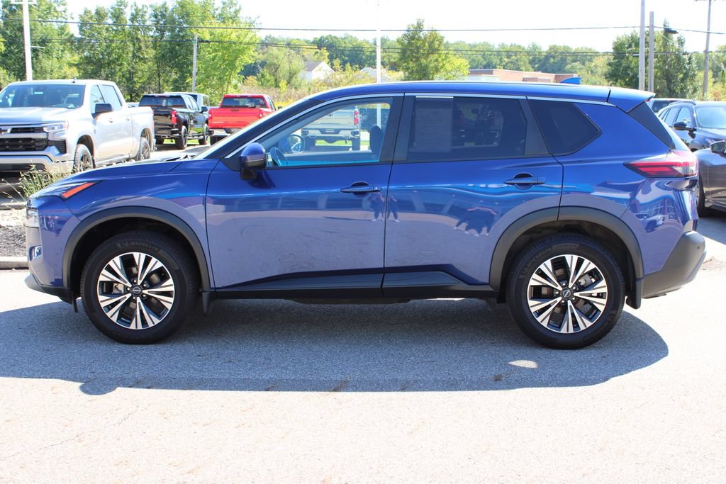 Used 2023 Nissan Rogue SV AWD/4WD image 7