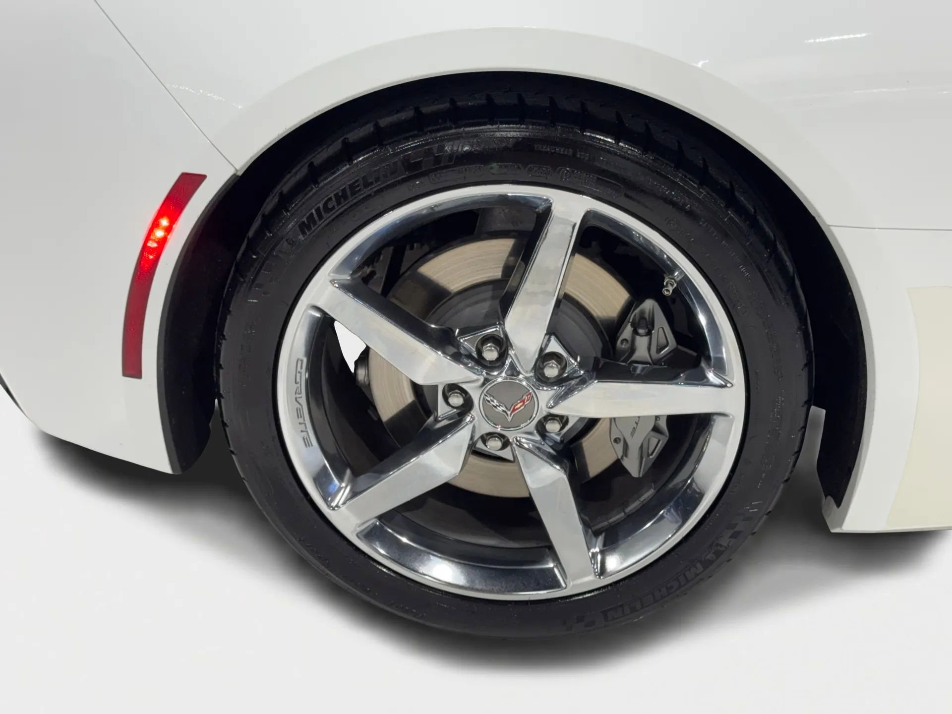 Used 2014 Chevrolet Corvette Stingray Convertible w/ 3LT Preferred Equipment Group image 34