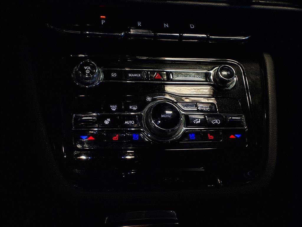 Used 2022 Lincoln Corsair Reserve w/ Sport Package image 22