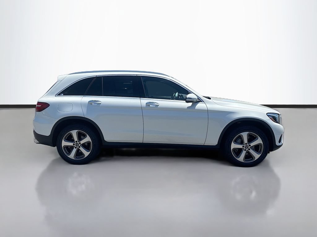 Used 2018 Mercedes-Benz GLC 300 w/ Multimedia Package image 2