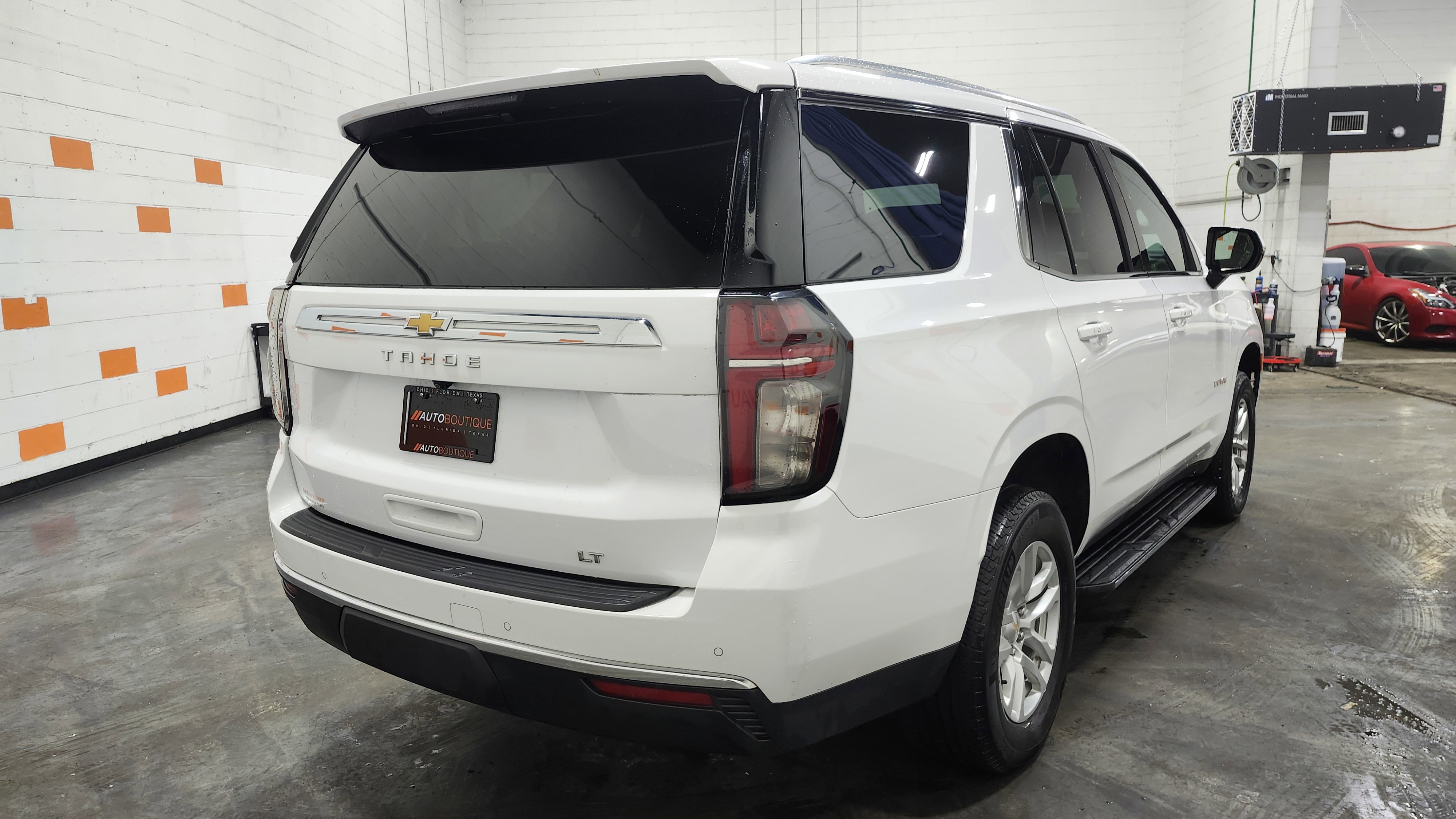 Used 2024 Chevrolet Tahoe LT image 18
