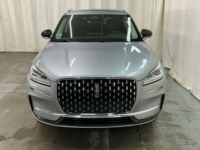 Used 2024 Lincoln Corsair Reserve image 8