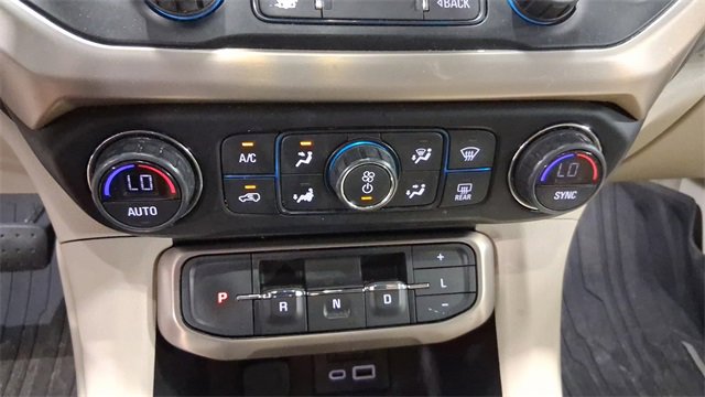 Used 2022 GMC Acadia Denali w/ Denali Technology Package image 32