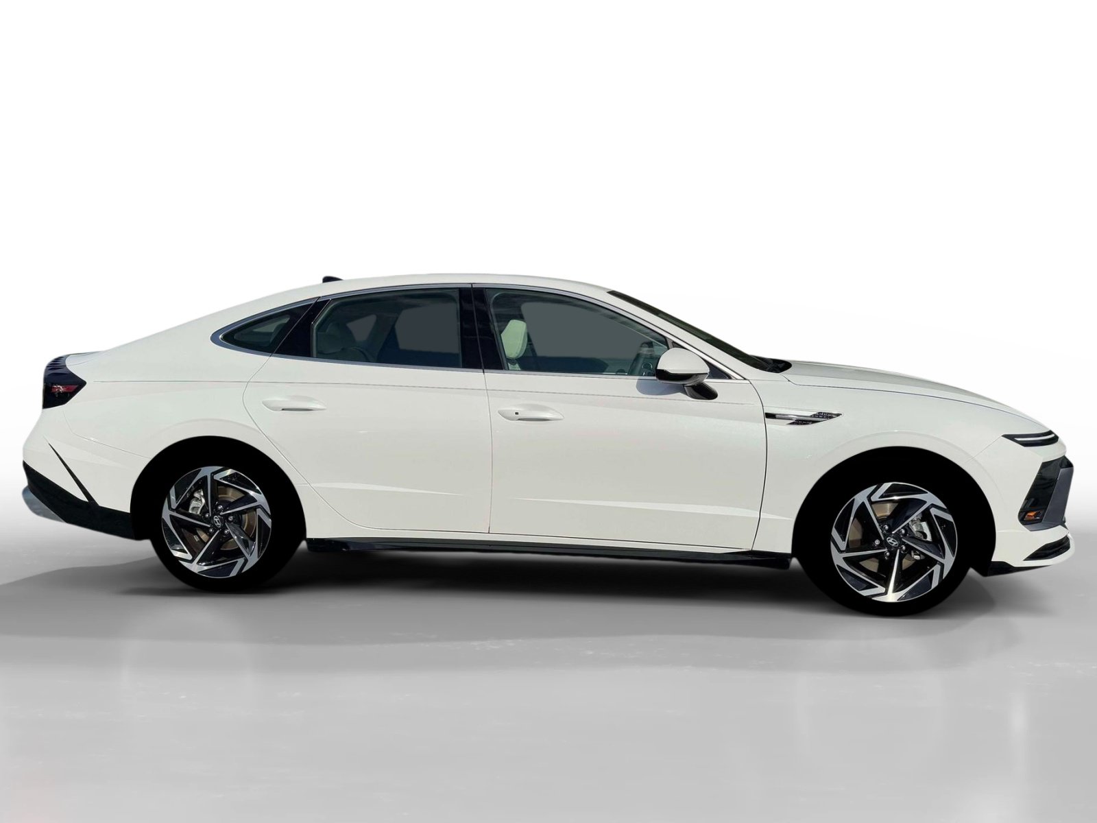 New 2026 Hyundai Sonata SEL FWD image 9