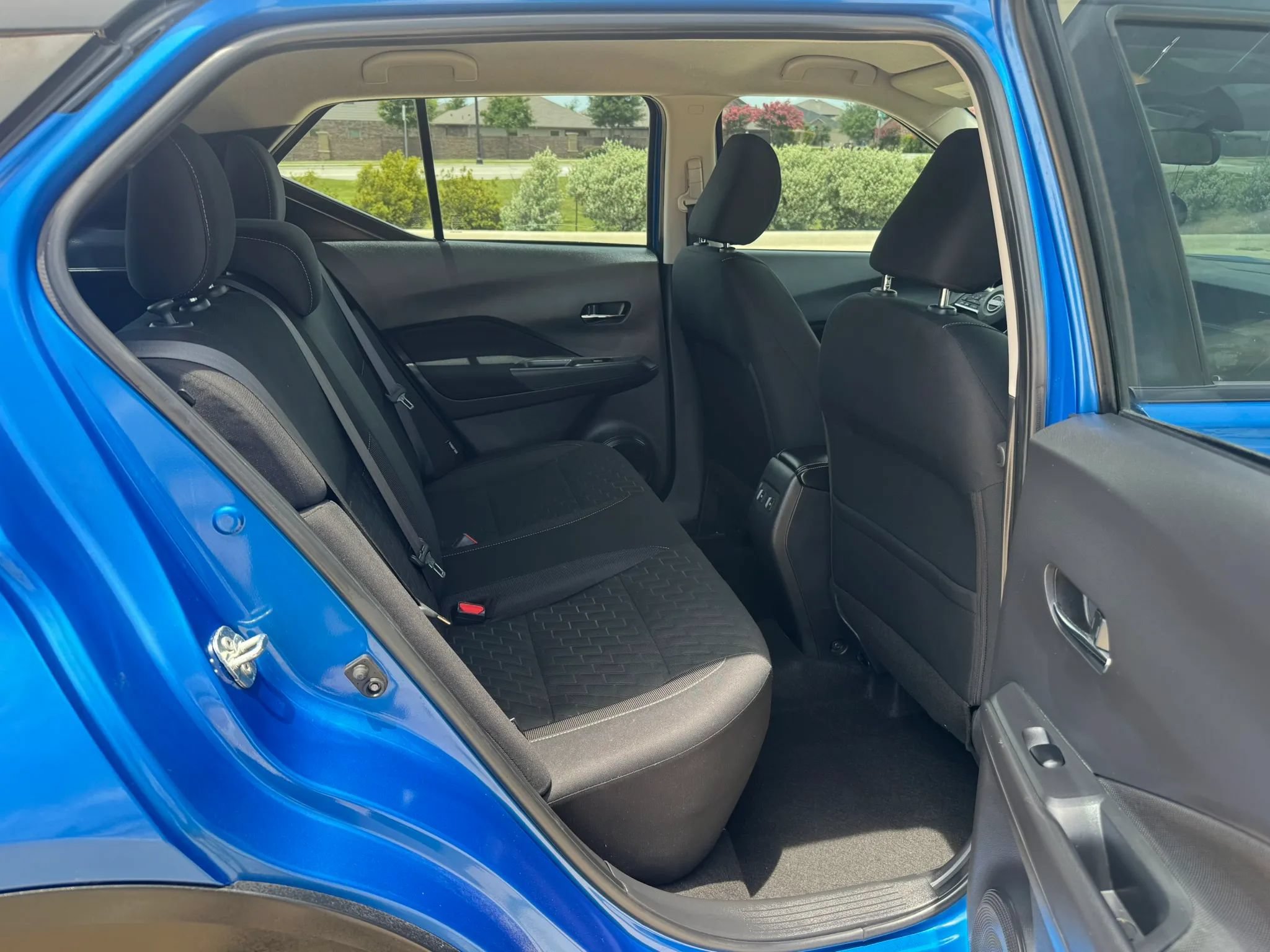 Used 2023 Nissan Kicks SV FWD image 36