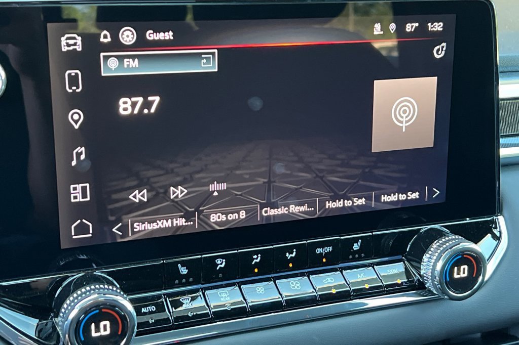 New 2025 GMC Canyon Elevation w/ Convenience Package image 14