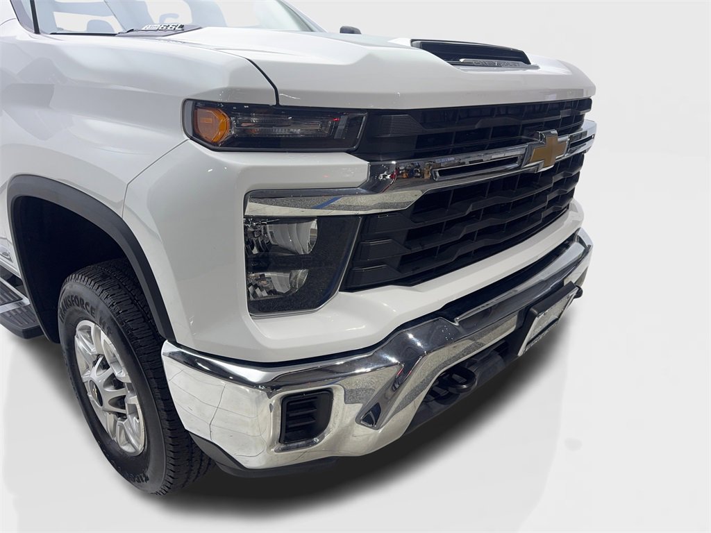 Used 2024 Chevrolet Silverado 2500 LT image 17