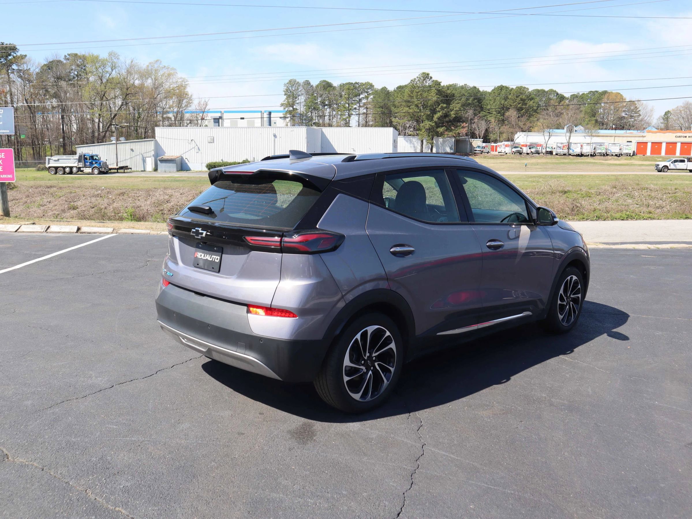 Used 2023 Chevrolet Bolt EUV Premier w/ Sun & Sound Package image 11