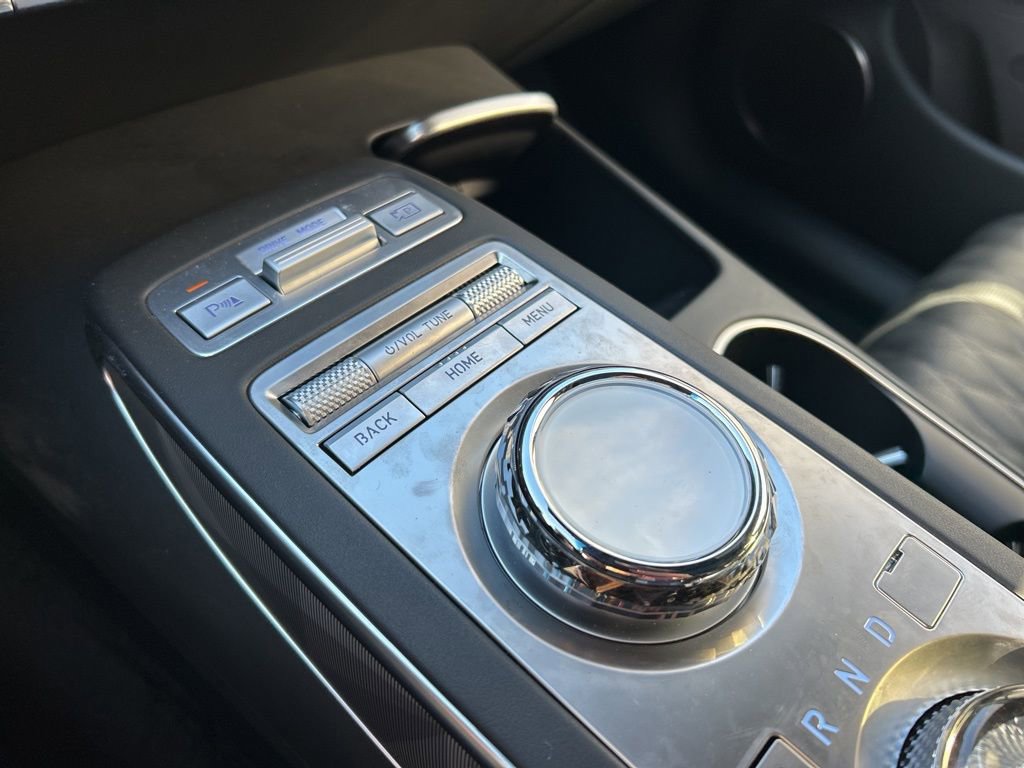 Used 2025 Genesis GV70 3.5T Sport w/ Sport Advanced Package image 21