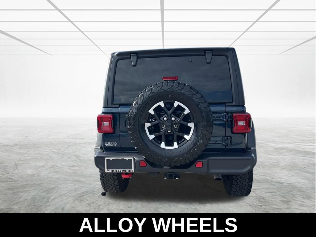 Used 2025 Jeep Wrangler Unlimited Rubicon AWD/4WD image 6