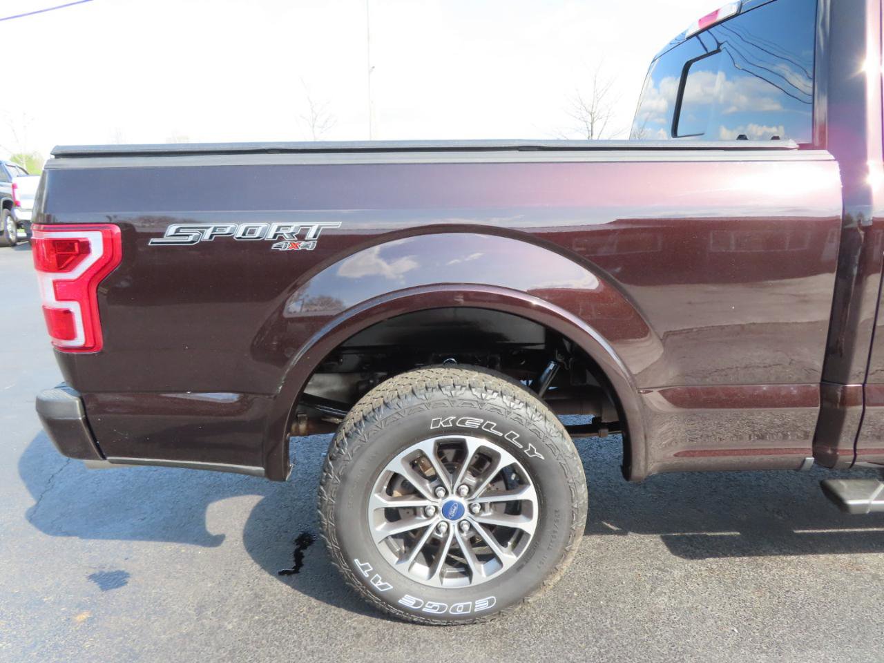 Used 2018 Ford F150 XLT w/ Equipment Group 302A Luxury image 21