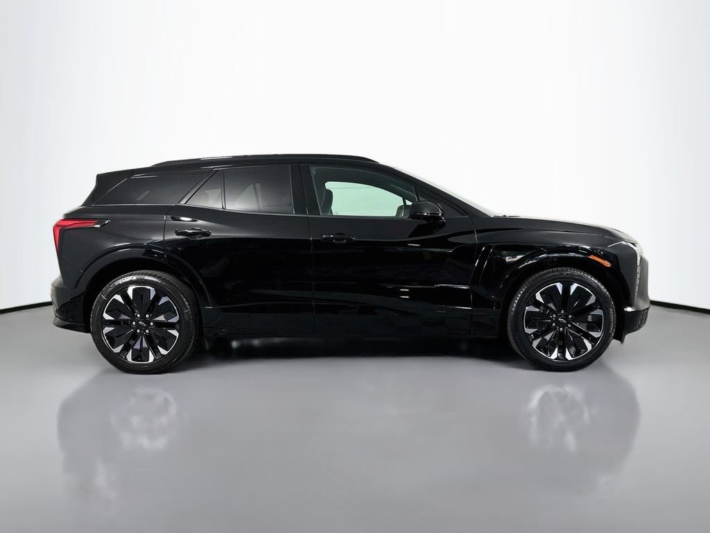 New 2026 Chevrolet Blazer EV RS FWD image 8