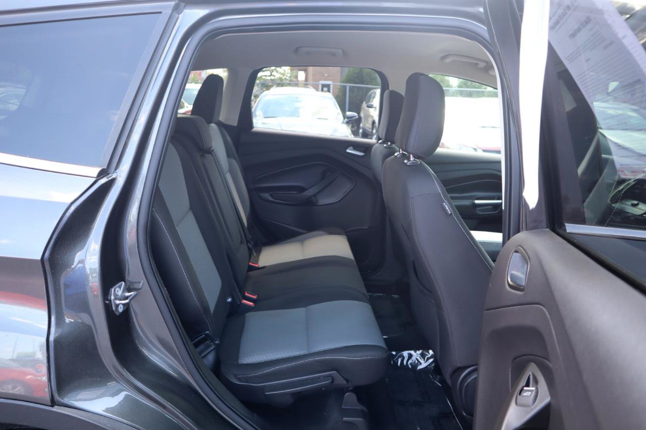 Used 2019 Ford Escape SE AWD/4WD image 12