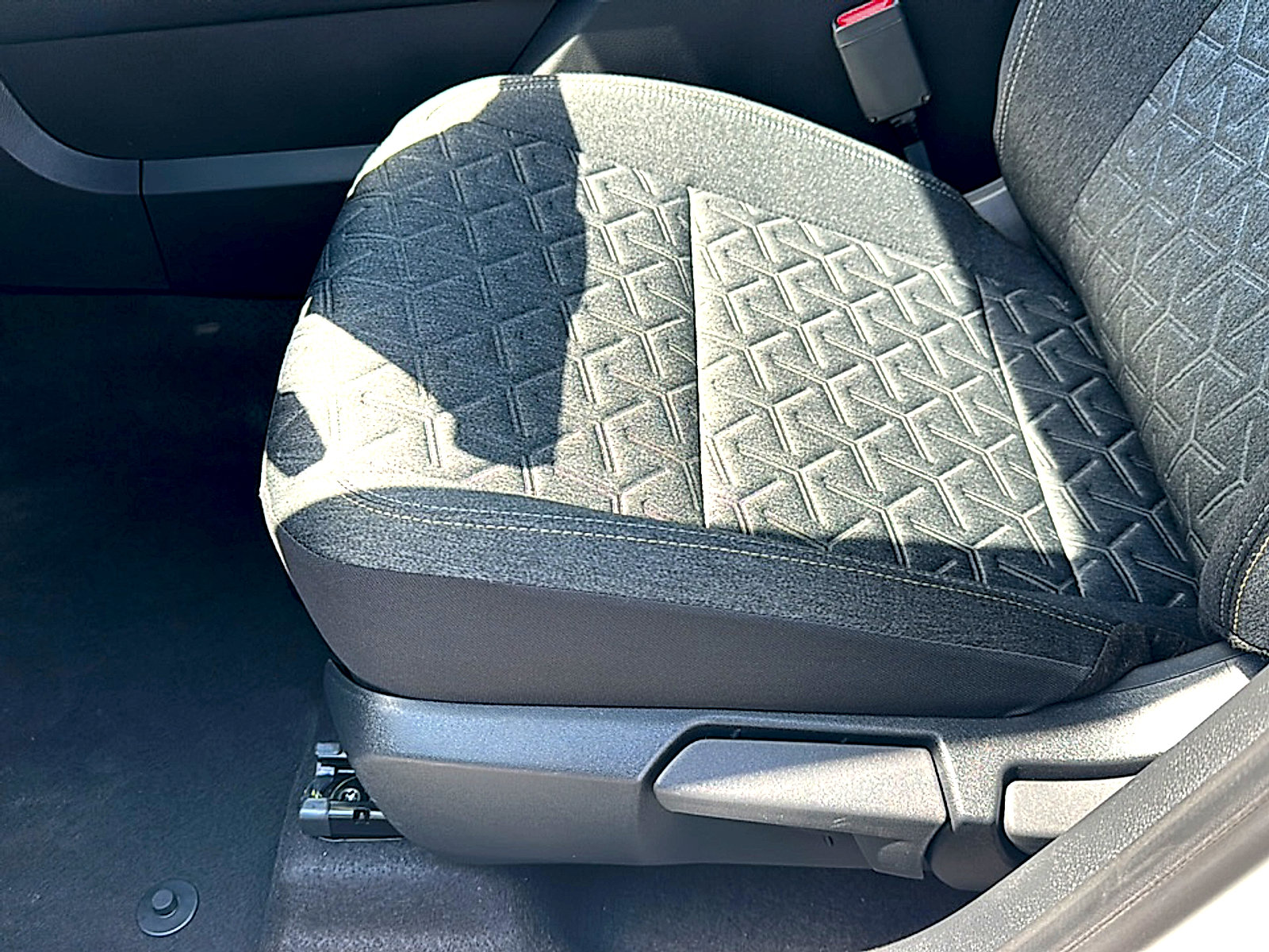 New 2026 Nissan Kicks SV w/ SV Premium Package image 22