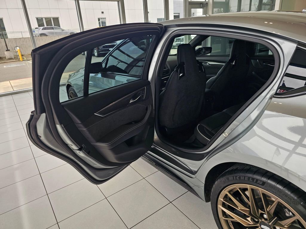 Used 2024 Cadillac CT5 V Blackwing w/ Parking Package RWD image 15