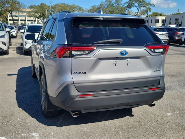 Used 2024 Toyota RAV4 XLE image 3
