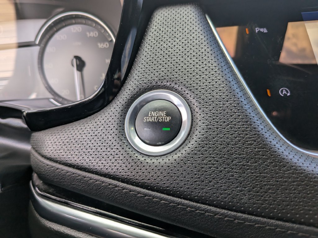 Used 2024 Cadillac XT6 Luxury FWD image 28