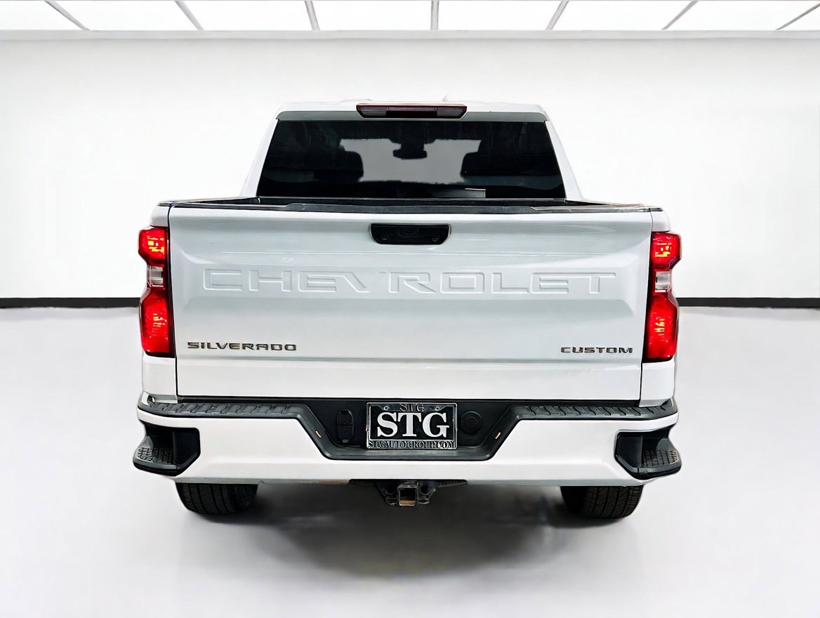 Used 2023 Chevrolet Silverado 1500 Custom AWD/4WD image 5