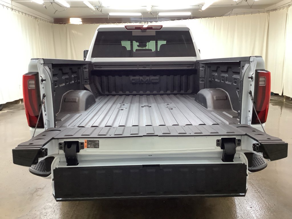 New 2026 GMC Sierra 2500 Denali Ultimate image 10